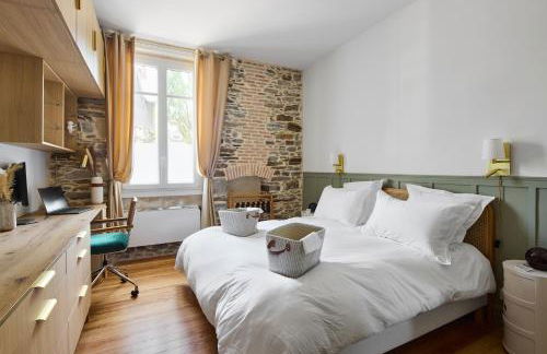 Le Jardin Secret - 2 chambres & Parking Offert - Foto 6