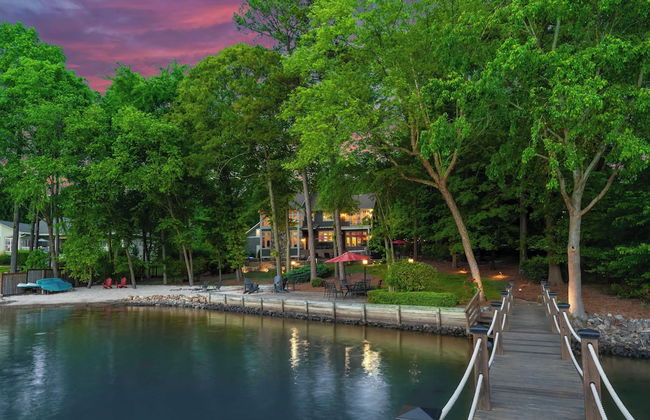 Boathouse Cove by Avantstay Pool + Swim Dock Hot Tub - Foto 61
