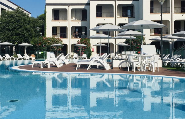 Comfy Furnished Apartment with AC near Beach - Foto 46