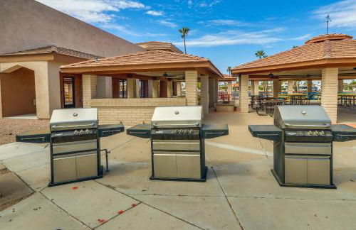 Pool and Golf Access! 55 and Mesa Retreat - Foto 25