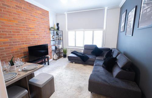 Chic 1-Bedroom Flat - 10 Min Walk to Westfield London - Foto 2