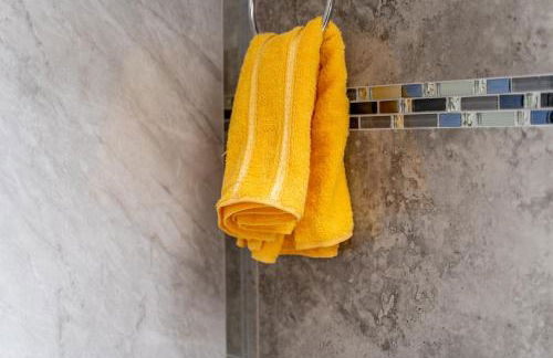 Birmingham Apt-sleeps 4-walk to City Centre-pets - Foto 61