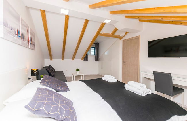 Apartments and Rooms Adriatic Suites - Foto 12