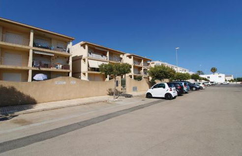 2 Bedroom Awesome Apartment In Vinaros - Foto 5