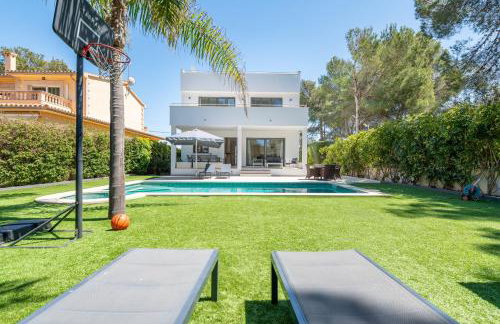 The Tower Villa - Photo 28