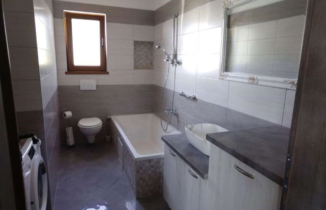 Modern Villa With Swimming Pool and Garden - Foto 13