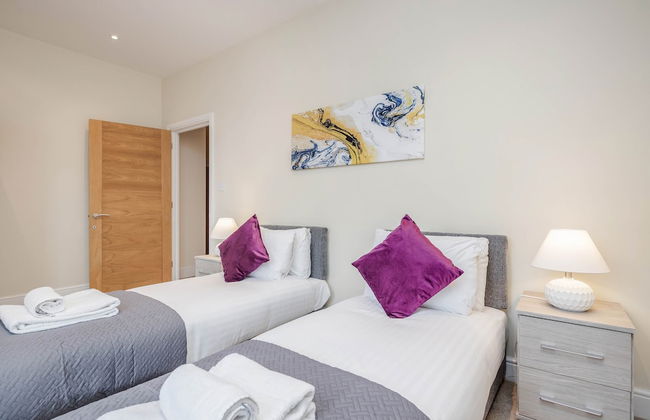 Luxury 2 Bedroom Apartments with Parking - Foto 13