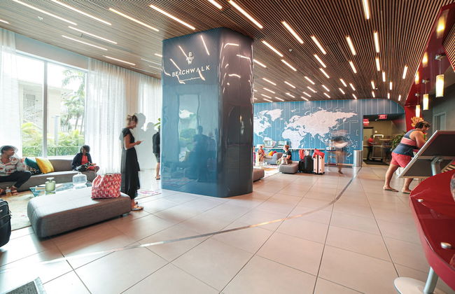 Private Ocean Luxury Condos at Beachwalk - Foto 2