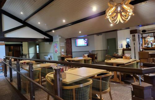 Cheerful 3 bedroom Lodge At White cross Bay Windermere - Photo 70