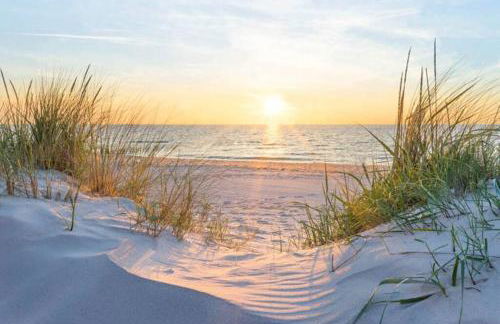 Cozy Coastal Home Near Beaches, Shops, Restaurants - Foto 28