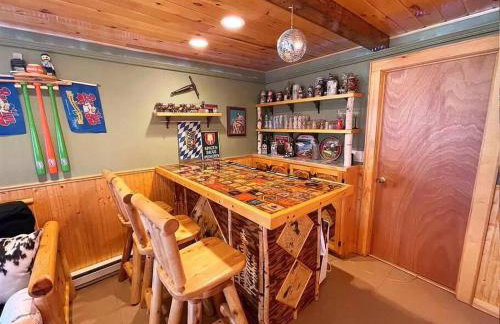 Close to skiing and hiking, walk to main street - Foto 6