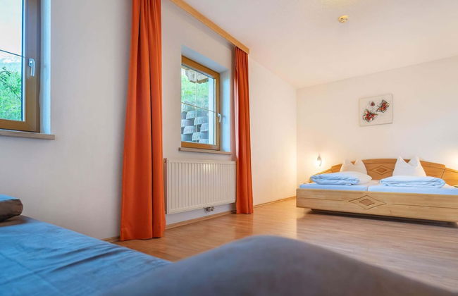 Apartment in Stubai With Balcony and ski Room - Photo 3