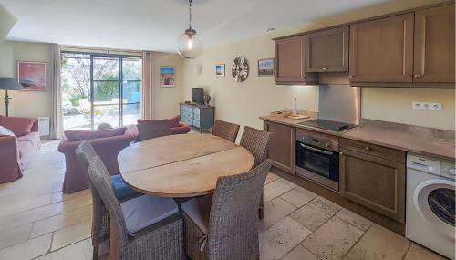 Nice Home In Stlaurent-De-La-Cabr With Wifi - Foto 4