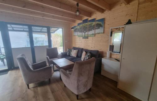 Amber Barn - Bursztynowa Stodoła - Noclegi u Loni - w zacisznym centrum nad morzem z parkingiem - Foto 12