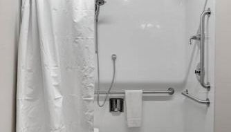 Barnwood Suite - Main Street Lodge in Berlin - Foto 4, Shower