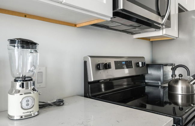 Luxury Studio 30 Mins to Manhattan Evonify - Photo 11