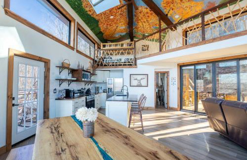 The Mighty Sycamore Treehouse at Treetop Escapes - Foto 16