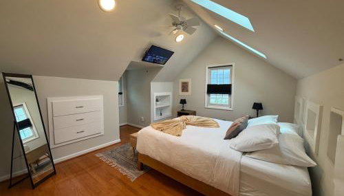 Cozy & Comfy Bright 3 Bedroom Home - Foto 2