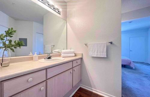 SPECIAL OFFER - Modern Apartment in La Jolla UTC - Close to Beaches, Shopping, Dining, UCSD - Foto 14