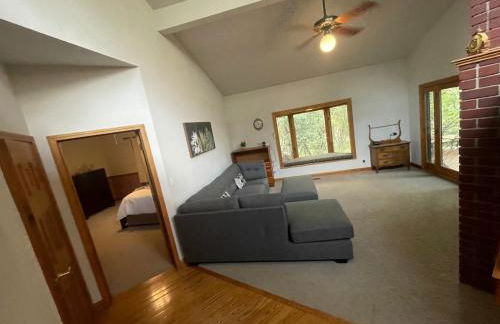 RiverFront Retreat- Spa/Hot tub, Game Room, Limited Gym - Foto 12