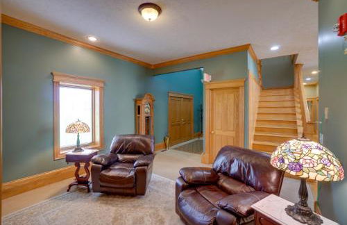 Spacious McArthur Home Private Hot Tub and Pond! - Photo 6