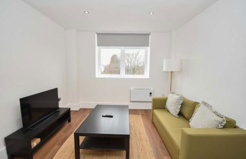 Modern 1 Bedroom Apartment in Morley with Parking - Foto 21