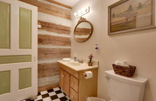 3 Mi to Natl Park Townsend Apt on Little River! - Foto 14