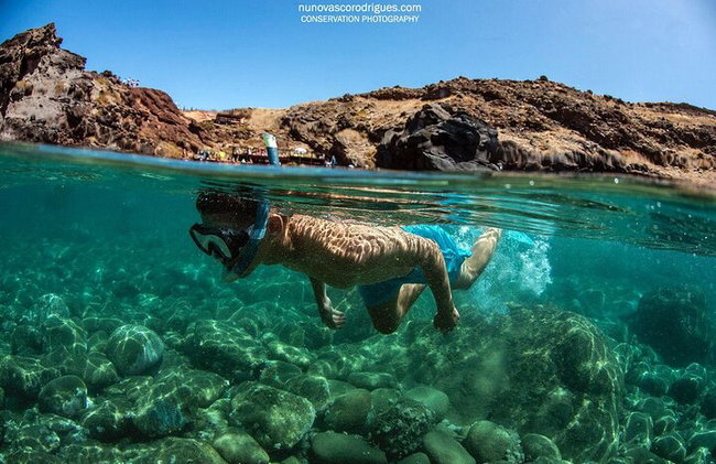 Snorkel guiado en un naufragio - Foto 1