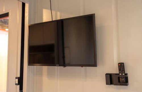 Villa Dei Colori Studio 5 com Wi-Fi perto do Museu do Olho e Pedreira Térreo - Foto 38