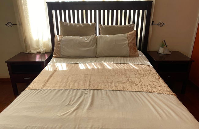 Luxurious 4 bed With Pool in Helensvale - 2255 - Foto 34