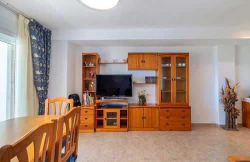 Global Properties, Adosado en primera linea de playa con vistas al mar - Foto 4