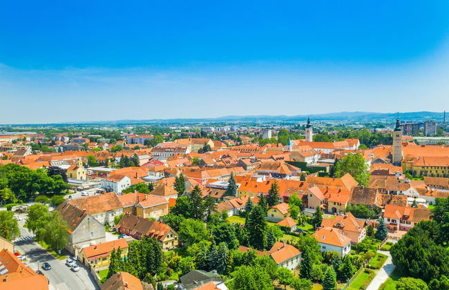 Villa Joy With Pool and Hot Tub - Foto 35