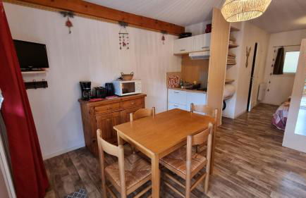 La Babaute 2 Studios 2-4 pers, Calme et nature, balcon et parkings - Foto 6