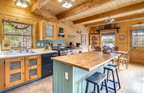 BBQs, Hikes and Fireside Nights Cabin in Black Hawk - Foto 7