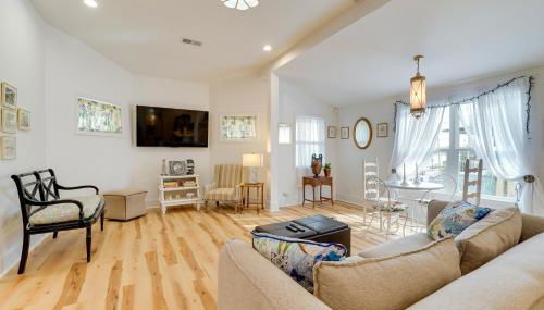 about 1 Mi to Dtwn Wilmington Home with Patio! - Foto 2