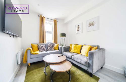 Well-Equipped Serviced Apartments in Aldershot Town Centre, Free WiFi By Redwood Stays - Foto 2