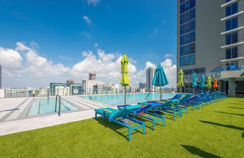 High Floor Unit Heart Of Miami with pool and gym - Foto 40
