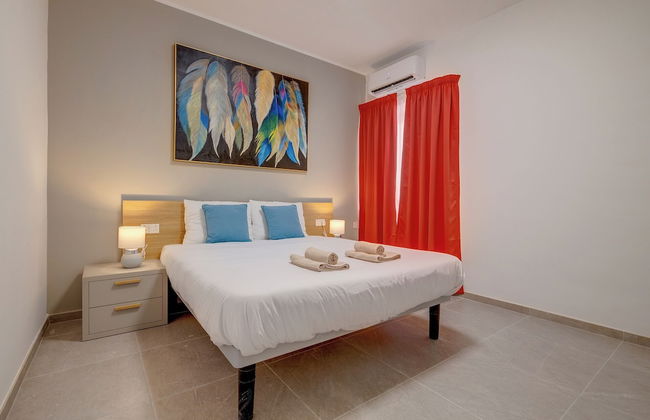 Elegant Sliema Penthouse, Panoramic Terrace - Foto 7