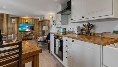 Angler's Cottage - Short Stays UK Ltd - Foto 2, stove, pet friendly