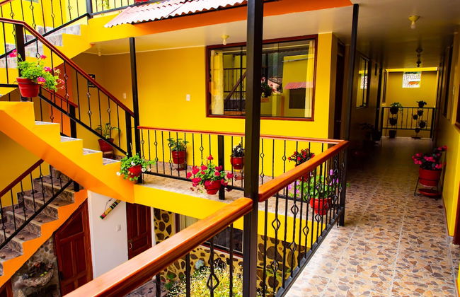 Intitambo Three Star Hotel With Panoramic View of the Mountains - Foto 11