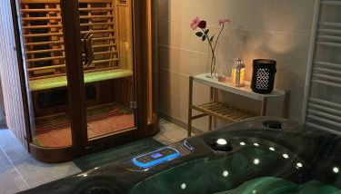 Jacuzzi & Sauna privatifs - Vue mer - Foto 5