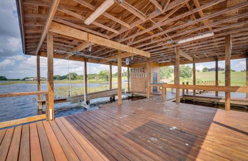 Groveland Home with Pool Luxurious Lakefront Oasis! - Foto 43