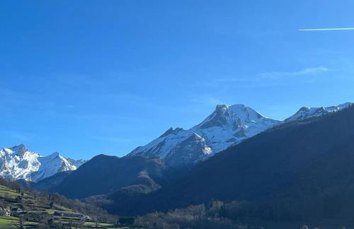 Appartement Cocoon avec jardin et vue montagne - Foto 23