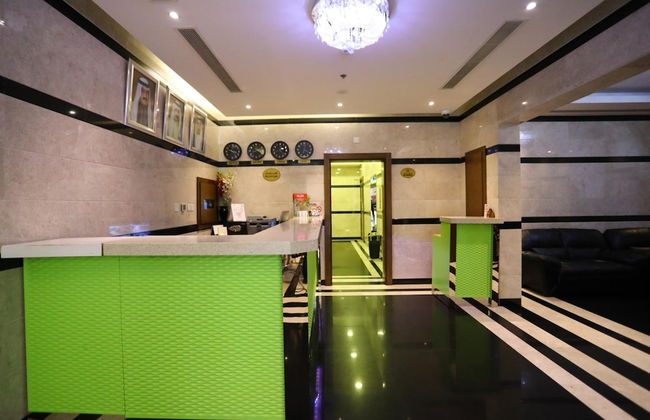 OYO 104 Q House 3 Apartments - Photo 23