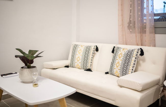 Filiatra Welcoming Hideaway - A Cozy Urban Escape - Foto 8