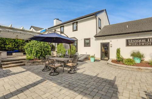 New Jersey Home with Private Office and Backyard Oasis - Foto 27