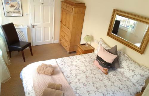 Pretty Maida Vale Apartments - Photo 20