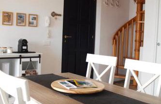 SEA LA VIE - Palau private parking with AC - Foto 7