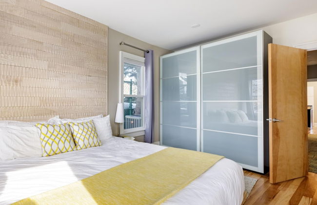 Downton Annie Apartment Two 2BD 1BA Parking - Foto 4