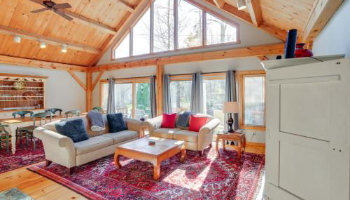 1 Mi to Mt Snow Luna Stella Home with Fireplace - Foto 1